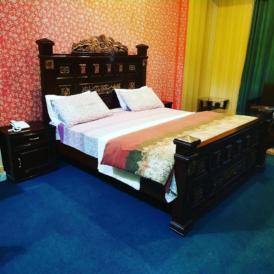 Divine Hotel Rawalpindi Zewnętrze zdjęcie