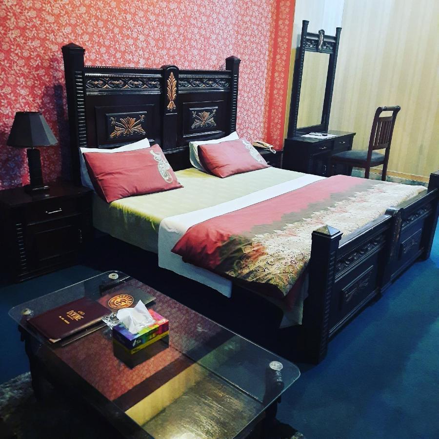 Divine Hotel Rawalpindi Zewnętrze zdjęcie