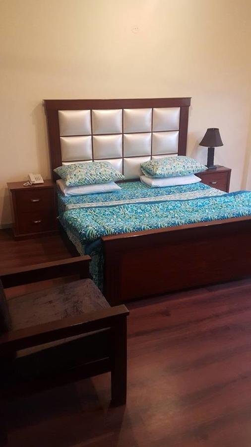 Divine Hotel Rawalpindi Zewnętrze zdjęcie