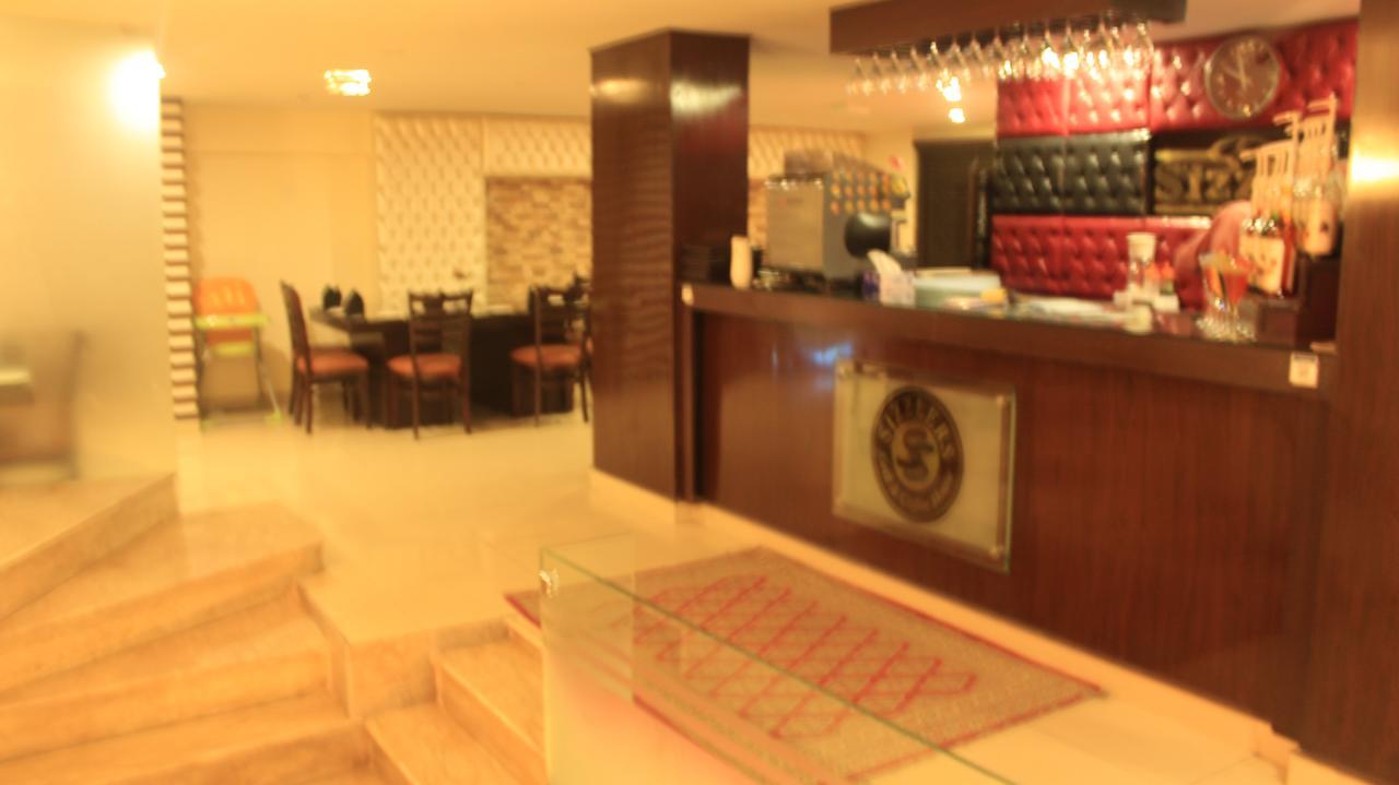 Divine Hotel Rawalpindi Zewnętrze zdjęcie